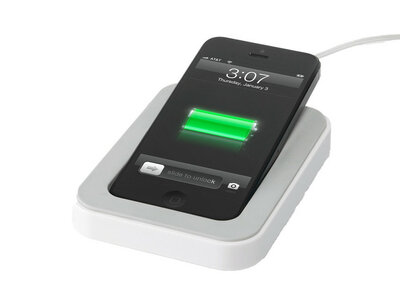 Bluelounge Saidoka Lightning Dock Wei&szlig;