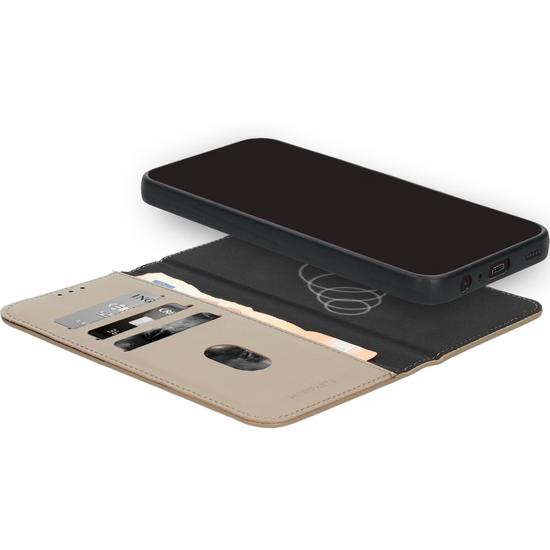 Mobiparts leren 2 in 1 Wallet iPhone 17 Pro Max hoesje beige