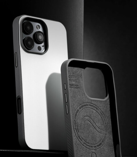Caudabe Paragon iPhone 16 Pro Max hoesje wit