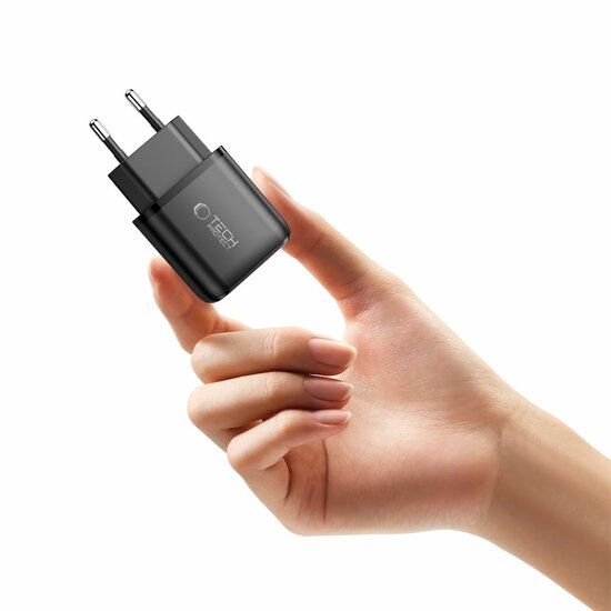 TechProtection USB-C 2 poort oplader 30 watt zwart