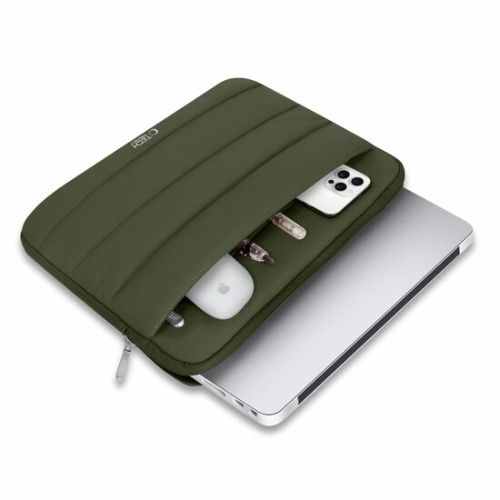TechProtection Fluffy MacBook 13 / 14 inch sleeve groen