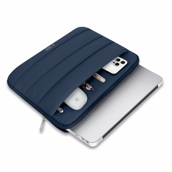 TechProtection Fluffy MacBook 13 / 14 inch sleeve blauw