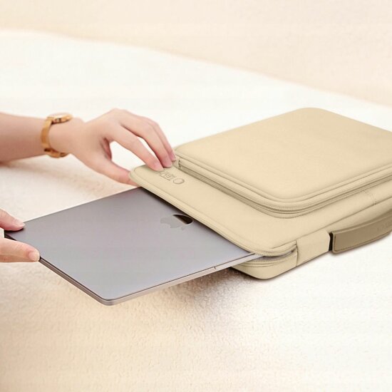 TechProtection Baja MacBook 13 / 14 inch laptop sleeve tas beige