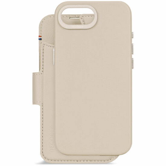 Decoded leren 2 in 1 wallet iPhone 17e / 16e hoesje clay