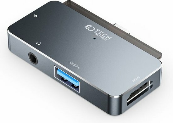 TechProtection&nbsp;V6 4-in-1 USB-C hub 