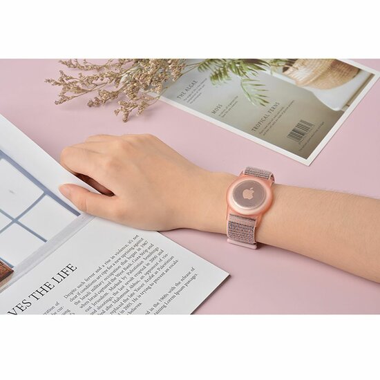 Tech Protection Kids nylon AirTag polsbandje roze