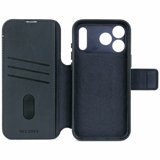 Decoded Leather Detachable 2 in 1&nbsp;Wallet iPhone 17 Pro hoesje navy