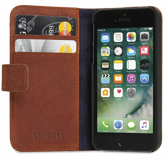 Decoded Leather Book Wallet iPhone SE/5S hoesje Brown