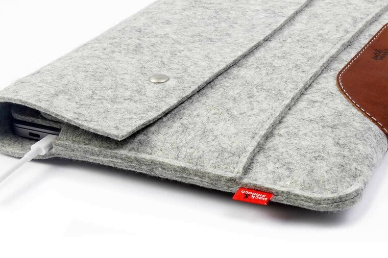 Pack Smooch Hampshire Pro 15 inch Touch Bar sleeve Light Grey