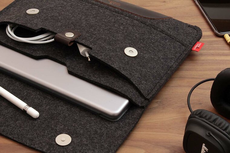 Pack Smooch Hampshire iPad Pro 10,5 inch sleeve Grijs