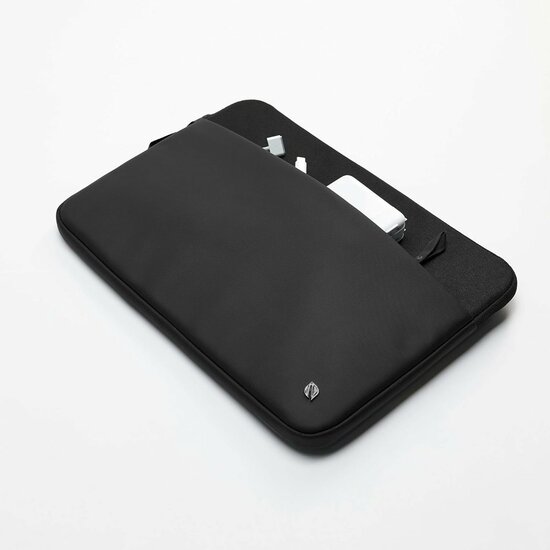 Incase Arc MacBook Pro 16 inch sleeve blauw