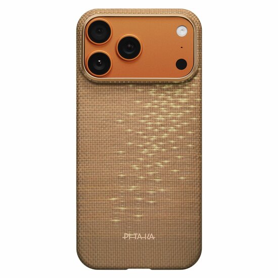 Pitaka Ultra Slim MagSafe iPhone 17 Pro Max hoesje golden tint