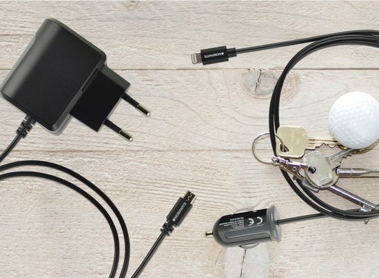 Mobiparts Lightning autolader met vaste kabel Zwart