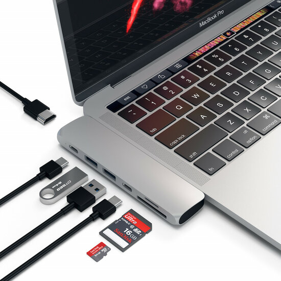 Satechi Pro USB-C Thunderbolt hub
