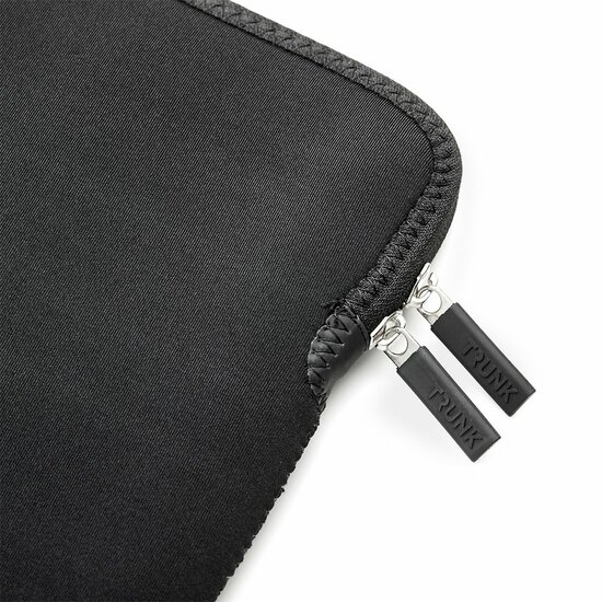 TRUNK Neoprene MacBook 13 inch sleeve zwart