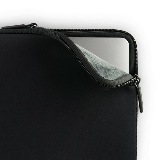 Pipetto Classic MacBook Neo 13 inch sleeve zwart
