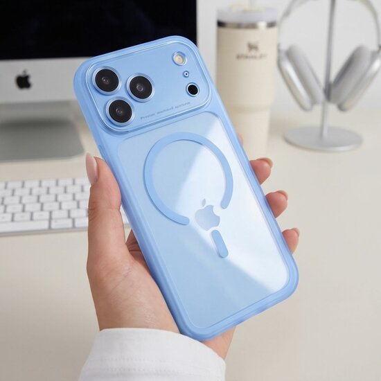 TechProtection Peak CC MagSafe iPhone 18 Pro case sky blue