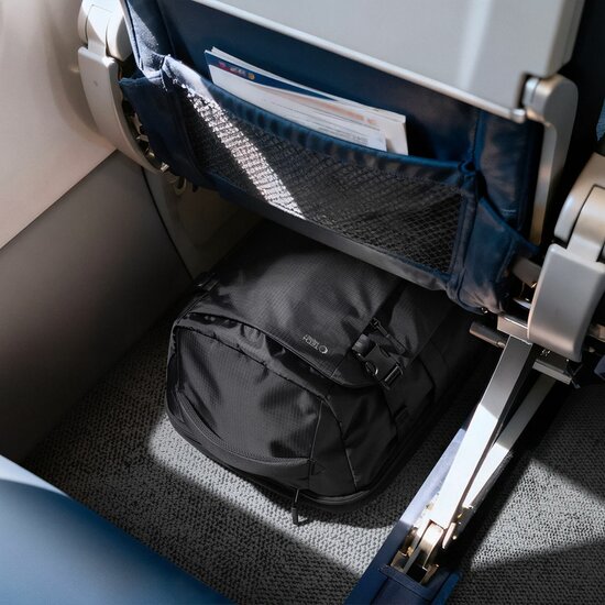 TechProtection Defender handbagage 24 liter rugzak 40 x 30 x 20 cm zwart