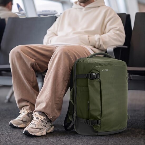 TechProtection Defender handbagage 24 liter rugzak 40 x 30 x 20 cm groen