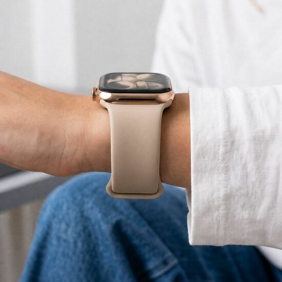 TechProtection Silicone Apple Watch 42 / 41 / 40 mm bandje walnut
