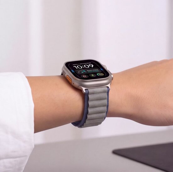 TechProtection AlpTechProtection Alpine Pro Apple Watch Ultra 49 / 46 / 45  mm bandje navy / grijsine Pro Apple Watch Ultra 49 