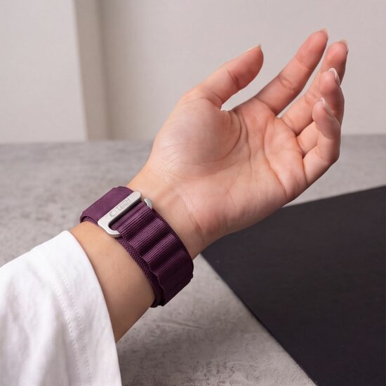 TechProtection Alpine Pro Apple Watch Ultra 49 / 46 / 45 / 44 mm Armband burgundy