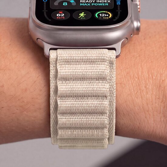 TechProtection Alpine Pro Apple Watch Ultra 49 / 46 / 45 / 44 mm Armband starlight