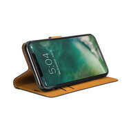 Xqisit Slim Wallet iPhone XS Max hoesje Zwart
