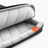 TechProtection Baja MacBook 15 / 16 inch laptoptas zwart / oranje