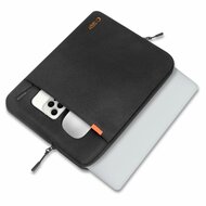 TechProtection Defender MacBook 13 / 14 inch sleeve zwart