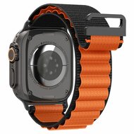 Spigen WBF1 Band Apple Watch 49 / &nbsp;46 / 45 / 44 &nbsp;mm bandje zwart / oranje