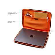 UAG Civilian MacBook 15 / 16 inch&nbsp;sleeve zwart