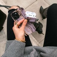 Burga Tough iPhone 14 hoesje Golden Taupe