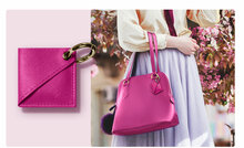 LAUT Prestige AirTag sleutelhanger Roze