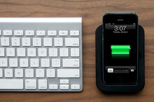 Bluelounge Saidoka Lightning Dock Wei&szlig;