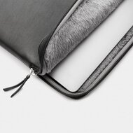 TRUNK Leather MacBook Pro 16 inch sleeve zwart