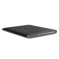 Woolnut Leather MacBook Pro 16 inch M1 sleeve Zwart