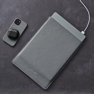 WOOLNUT Leather MacBook Pro 16 inch sleeve grijs