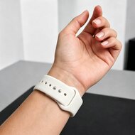 TechProtection Silicone Apple Watch 42 / 41 / 40 mm bandje starlight