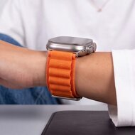 TechProtection Alpine Pro Apple Watch Ultra 49 / 46 / 45  mm bandje oranje