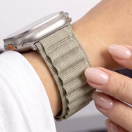 TechProtection Alpine Pro Apple Watch Ultra 49 / 46 / 45  mm bandje titanium