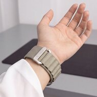 TechProtection Alpine Pro Apple Watch Ultra 49 / 46 / 45  mm bandje titanium